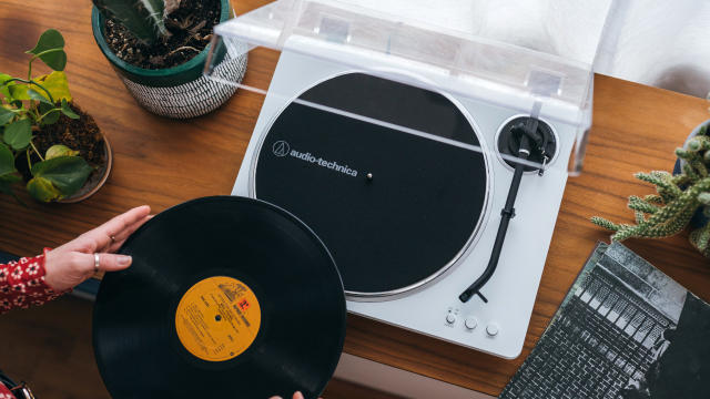 Audio Technica LP60: The Ultimate Audio Experience